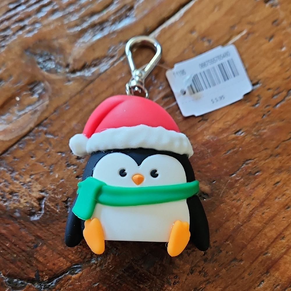 Bath & Body Works Penguin PocketBac Holder